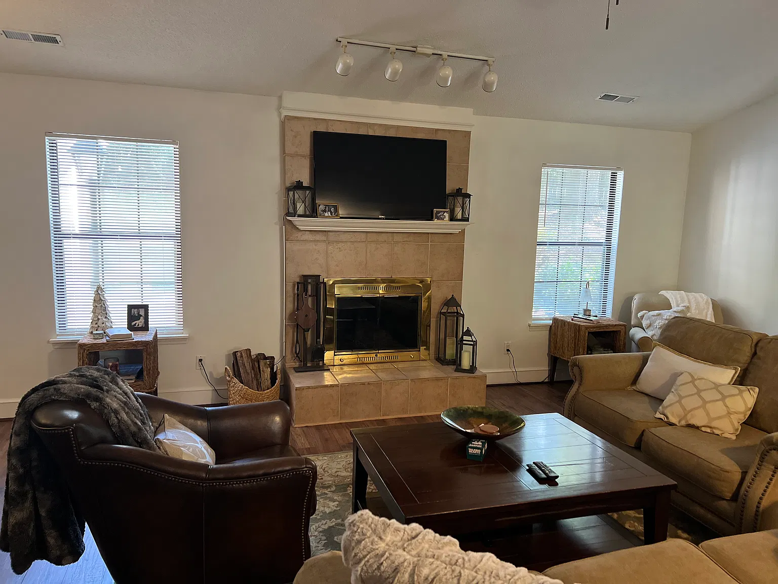 4119 Foxmoor Dr — Photo 3