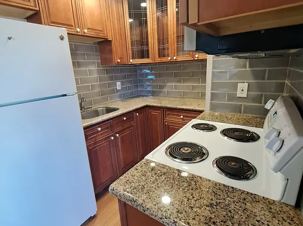 509 Maple St APT 2, Santa Cruz, CA 95060