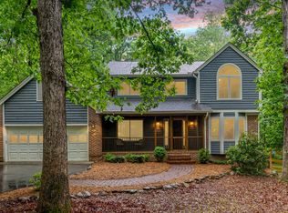 203 Mel Oaks Dr, Chapel Hill, NC 27516