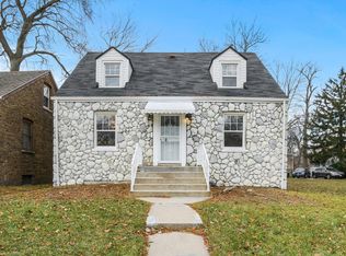 10430 S Parnell Ave, Chicago, IL