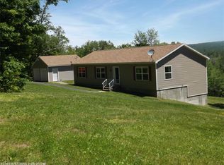 1875 Hostile Valley Rd, Palermo, ME 04354