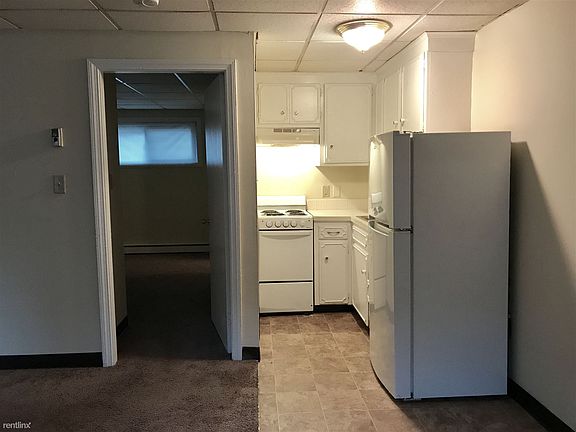 12F33584-C6C2-49AE-AB85-EAED673112AF