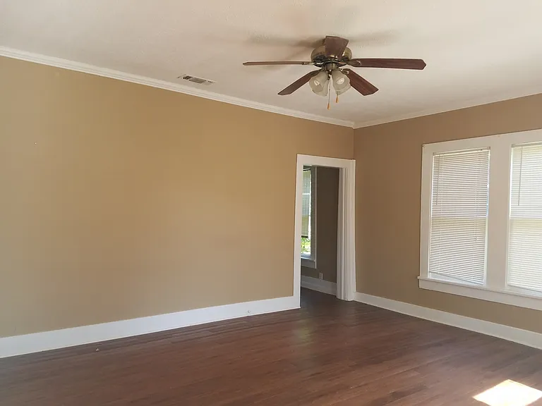 774 Grand Ave — Photo 4