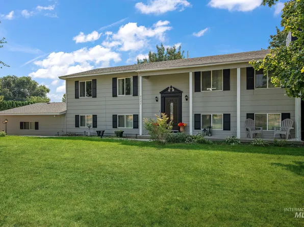 2305 E Locust Ln, Nampa, ID 83686