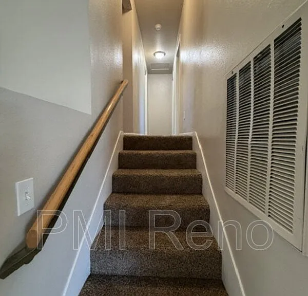 3675 Meeks Way — Photo 12