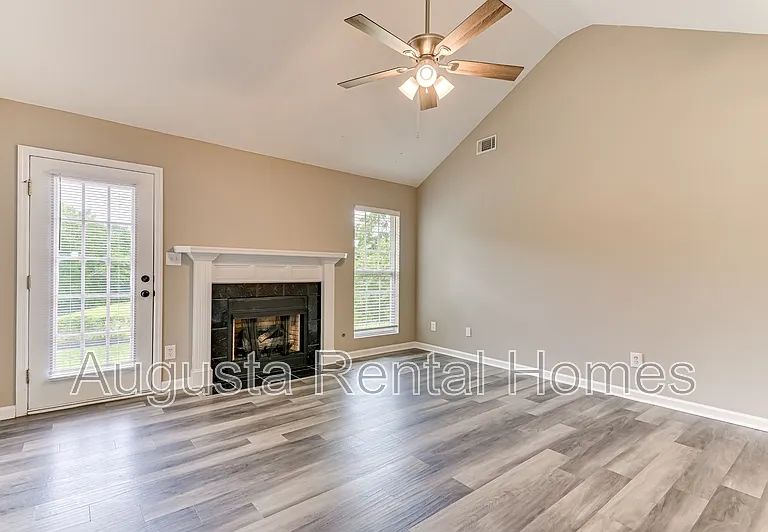 4416 Hatteras Dr — Photo 9