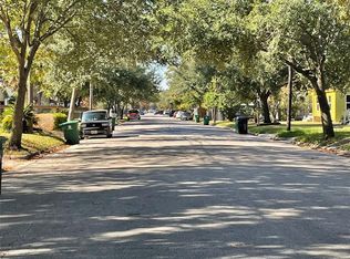 1010 Canadian St, Houston, TX 77009