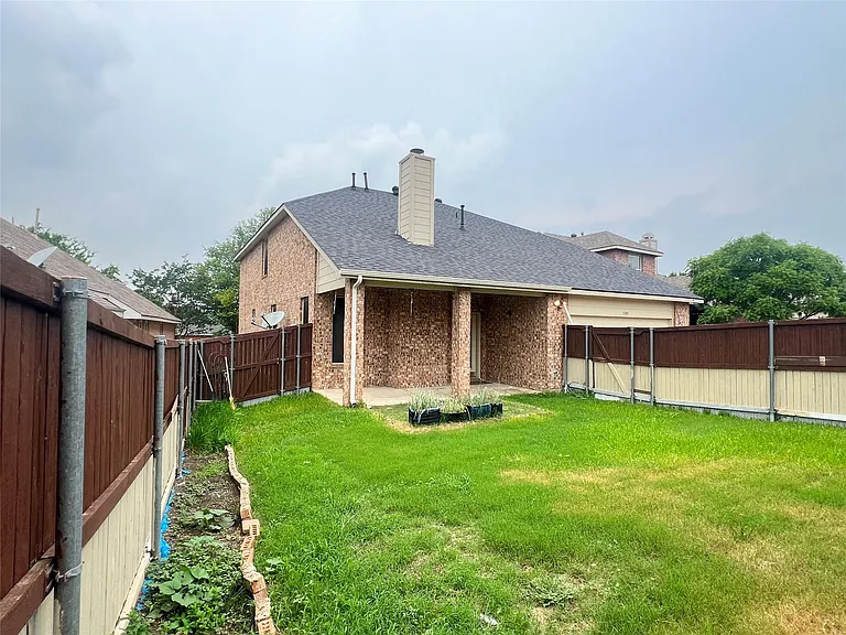 1309 Heather Brook Dr — Photo 30