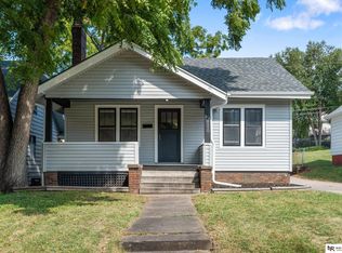4520 Woolworth Ave, Omaha, NE 68106