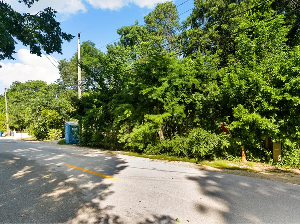 134 S Bay Harbor Dr, Key Largo, FL 33037