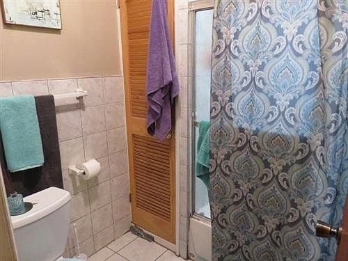 2nd image of 2228 W Armitage Ave #Gdn