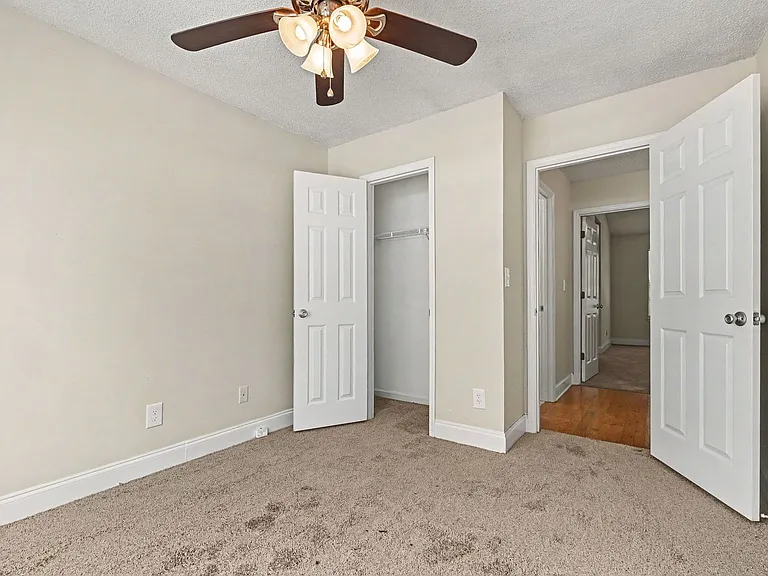 3543 Broad Oak Ct — Photo 9