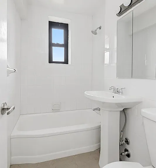 245 Bennett Ave #6D — Photo 6