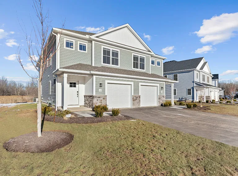 The Grand Meadows — Photo 3