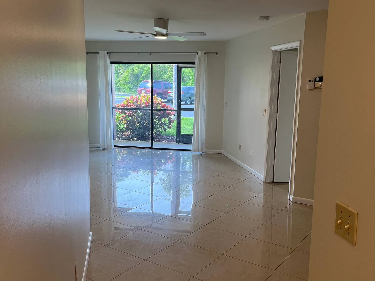 1 bed, 708 sqft, $1,650 — Photo 2