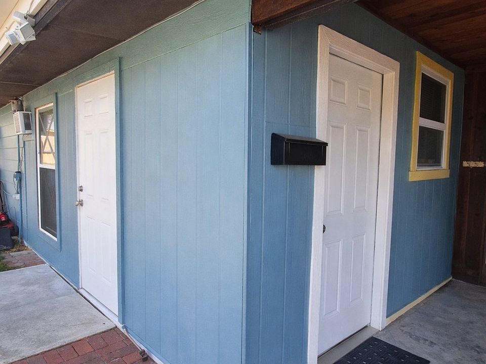 1st image of 1601 74th Ave N #2