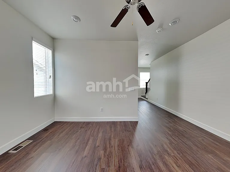8264 Joyce Cir — Photo 6