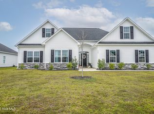 901 Nubble Court, Sneads Ferry, NC 28460
