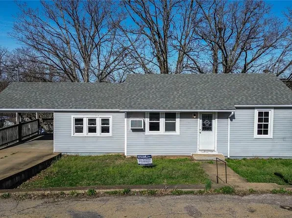 109 Clara Ave, Potosi, MO 63664