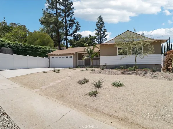 10245 Newhome Ave, Sunland, CA 91040
