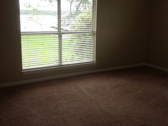 Master bedroom faces the lake