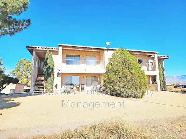 561 Bourbon St Unit B, Pahrump, NV 89048