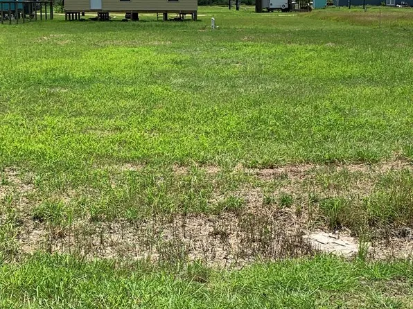 150 Ladyfish, Palacios, TX 77465