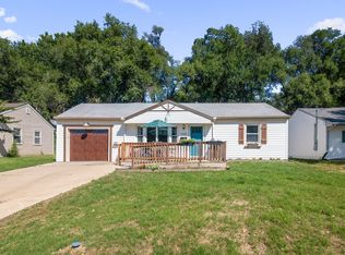 7105 SW 16th St, Des Moines, IA 50315