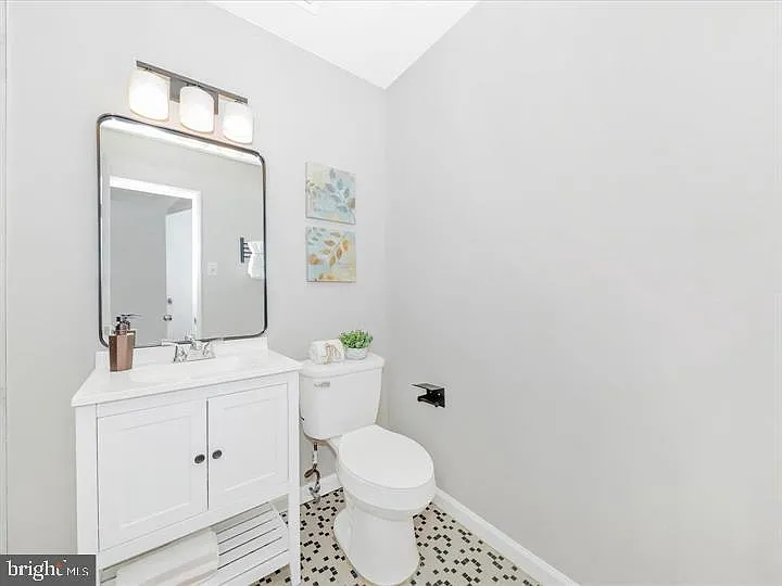 4411 Romlon St #301 — Photo 38