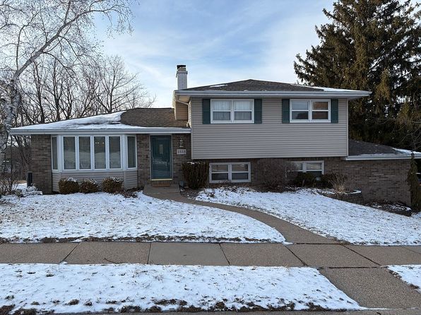 2355 Clarke Crest Dr