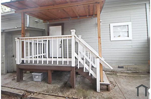 Building Photo - 232 Cornell Ave #201