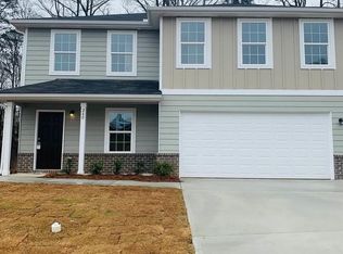 240 Indian River Dr, Jefferson, GA 30549