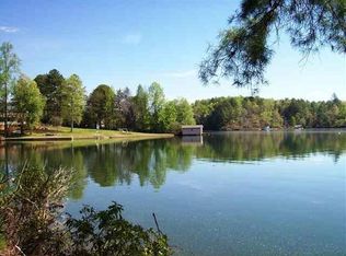 347 Evergreen Ridge Rd, Tamassee, SC 29686