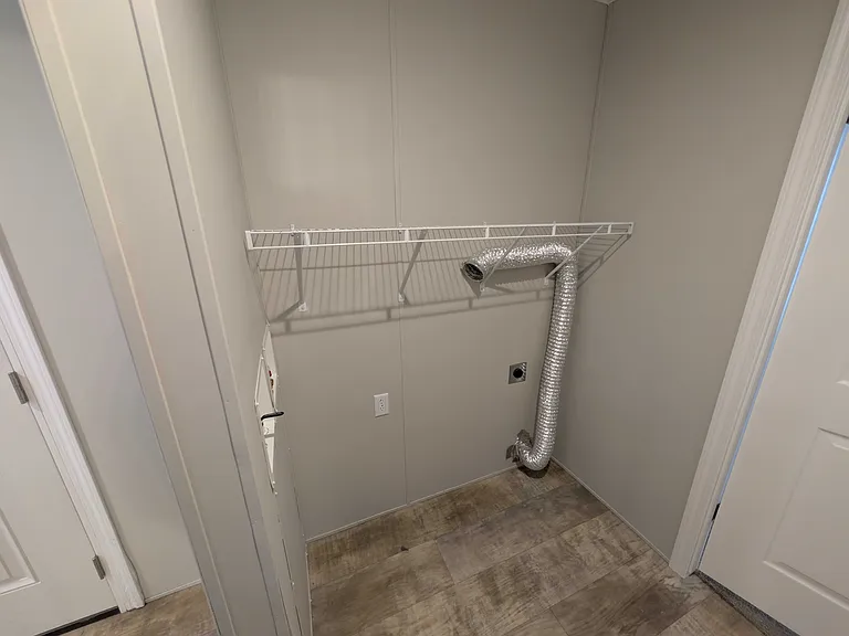 38000 Le Chateau Blvd #339 — Photo 17