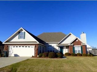 230 Pine Level Rdg, Deatsville, AL 36022