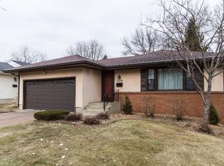 1709 Leone Ave, Saint Paul, MN 55106