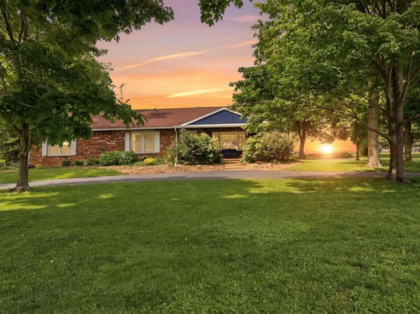 526 W Reade Ave, Upland, IN 46989