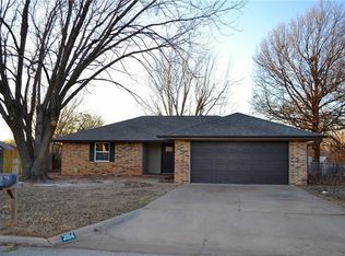 3914 Marie Dr, Shawnee, OK 74804