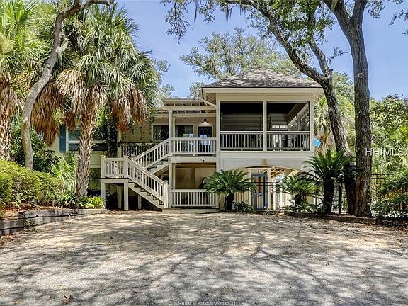 3rd image of 5 Dogwood Ln