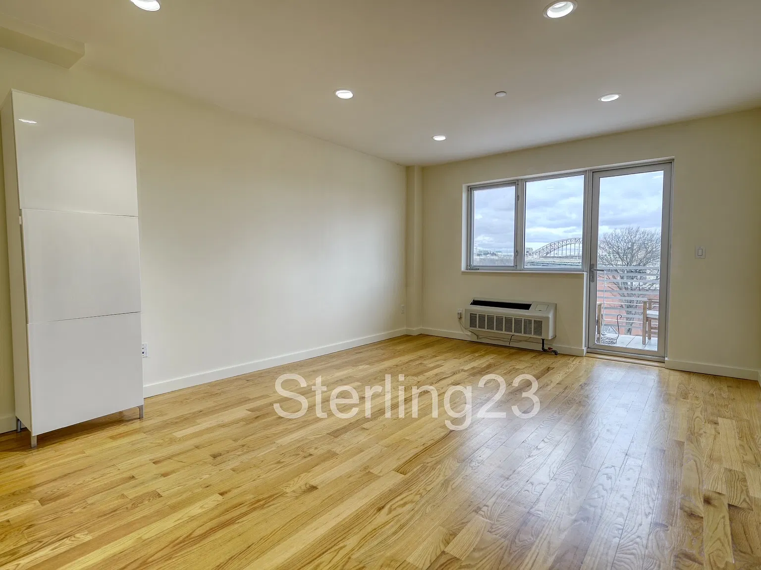23-15 Astoria Blvd — Photo 3