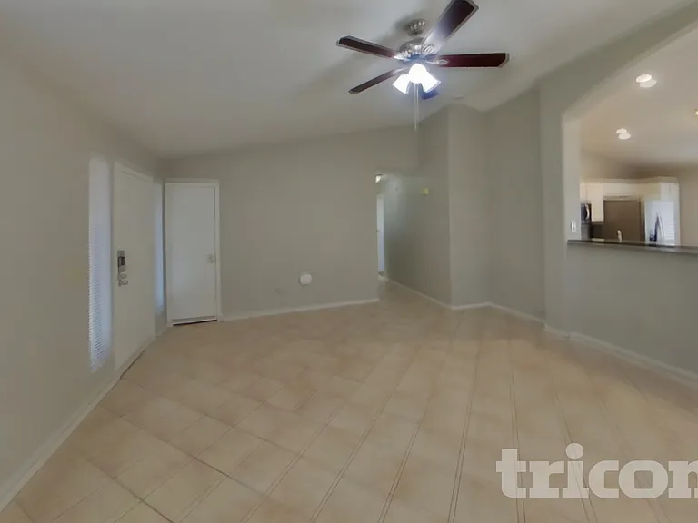3732 W Firehawk Dr — Photo 4