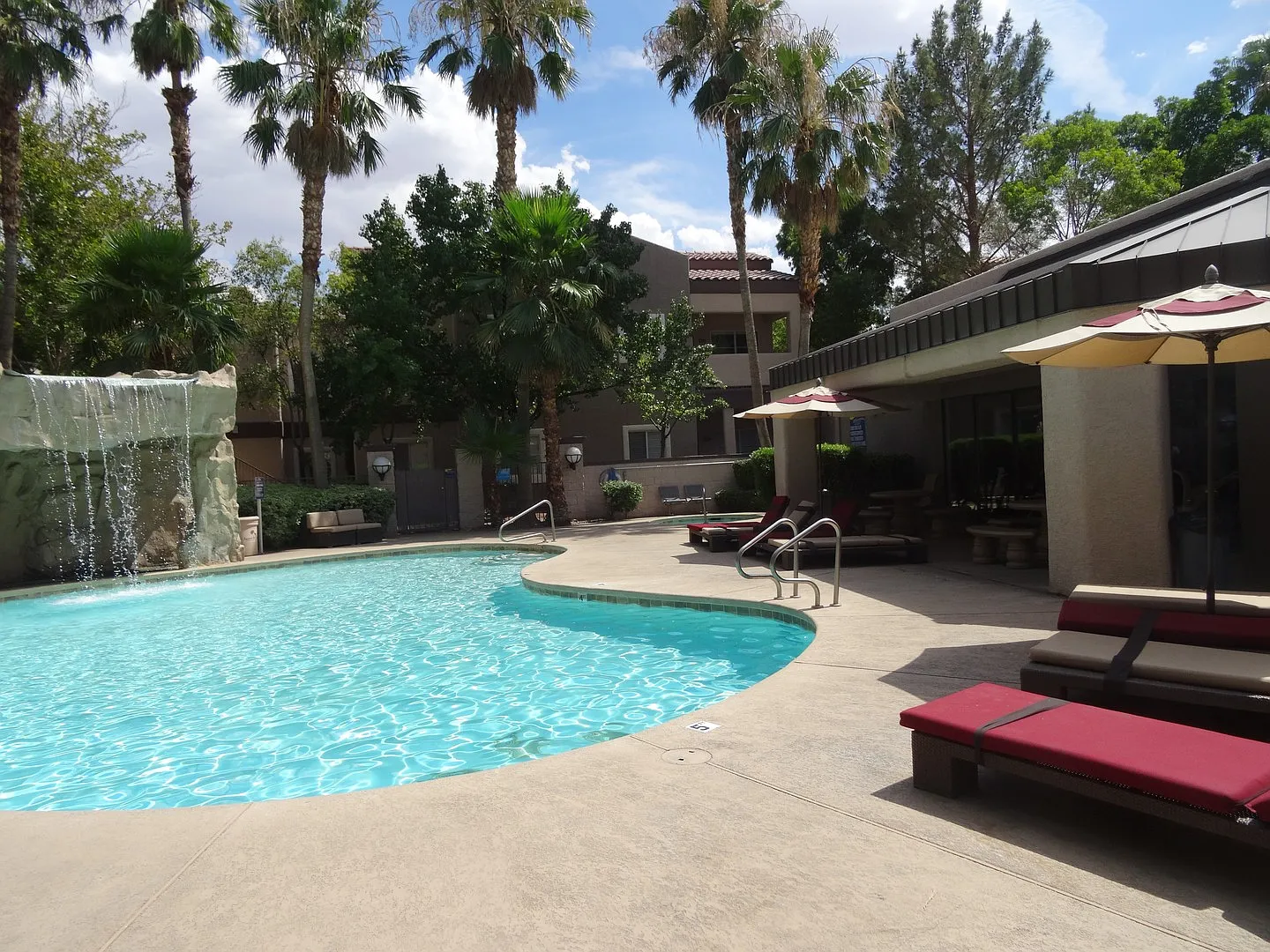 Completely Remodeled - This is a must see! — Photo 4