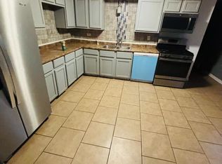 957 W 116th Pl, Chicago, IL 60643
