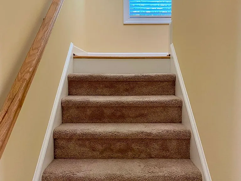 3921 Lexington Dr — Photo 9