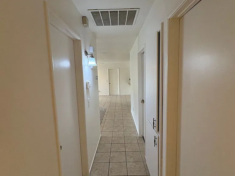 1927 S Julieann Ct — Photo 17