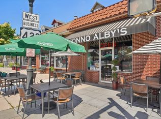 The Metropolitan, Reading, PA 19610