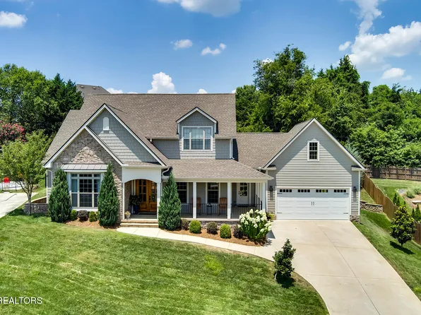 11921 Lakehurst Ln, Knoxville, TN 37934