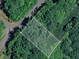 1 Renee Dr, Dingmans Ferry, PA 18328