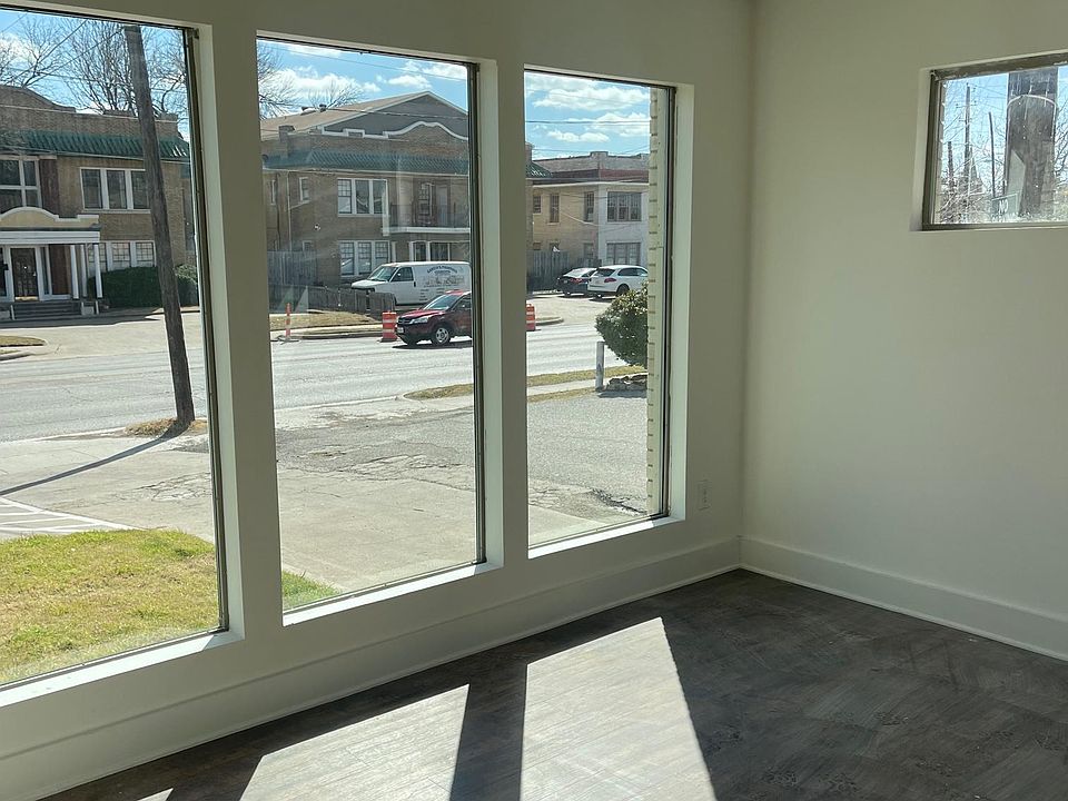 1st image of 5025 San Jacinto St #101