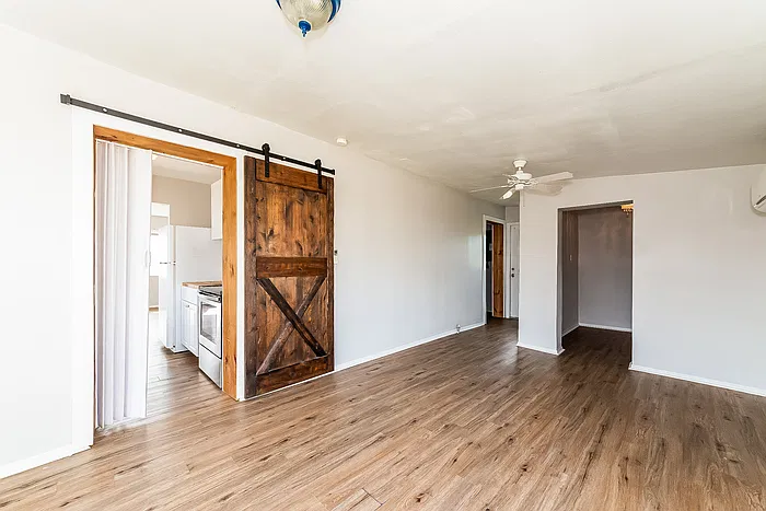 8522 Dorothy Ave — Photo 13